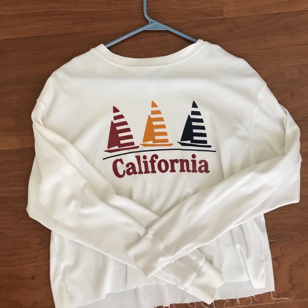 BRANDY MELVILLE longsleeve🥰
